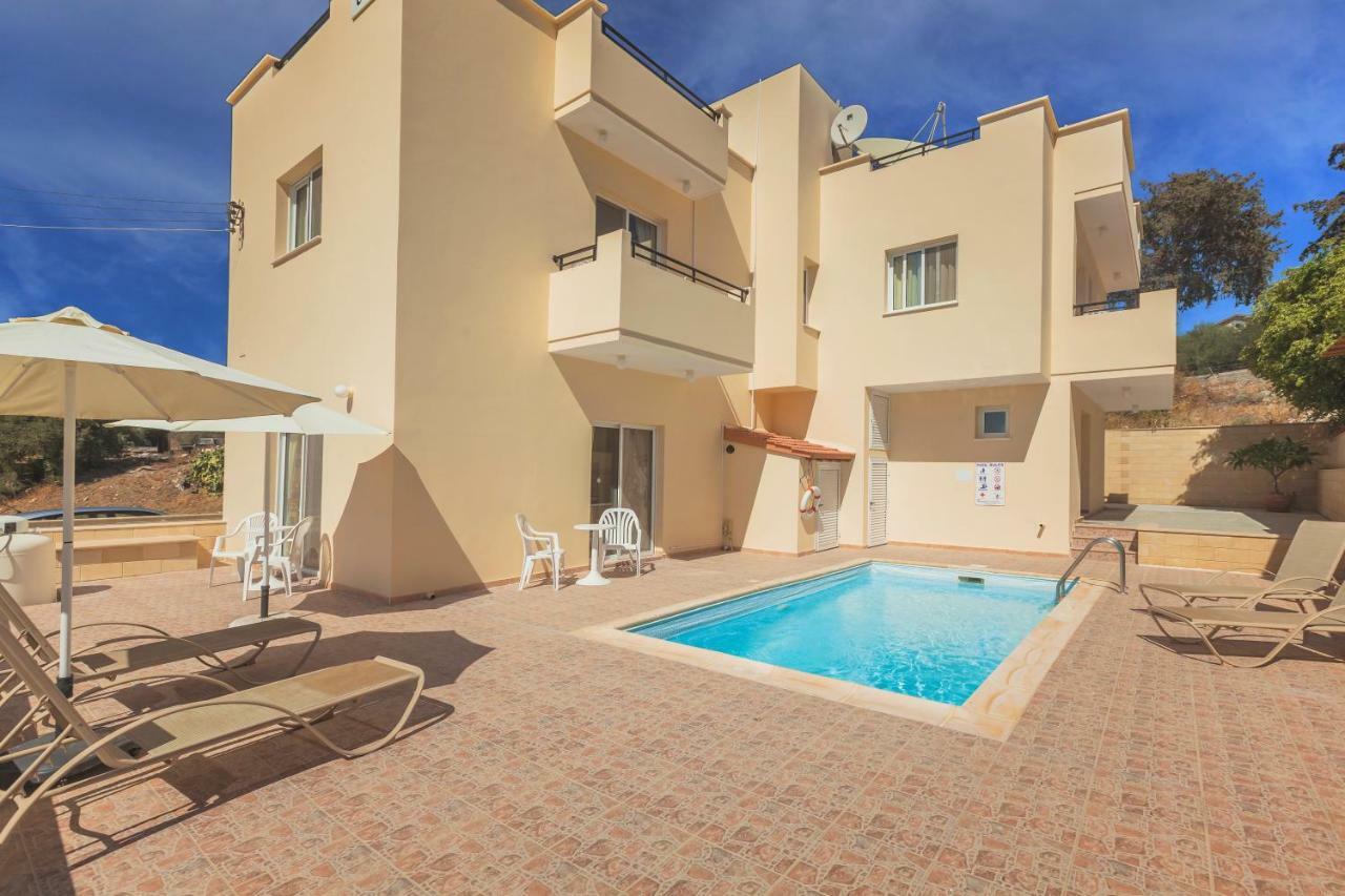 Thekla Court Apartment Polis Exterior photo